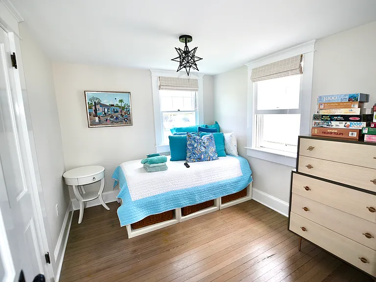 557 Lake Ave — Photo 19