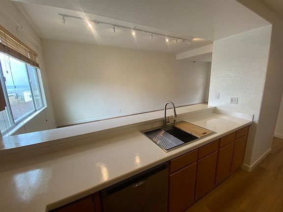 5th image of 2770 2nd Ave Unit 408