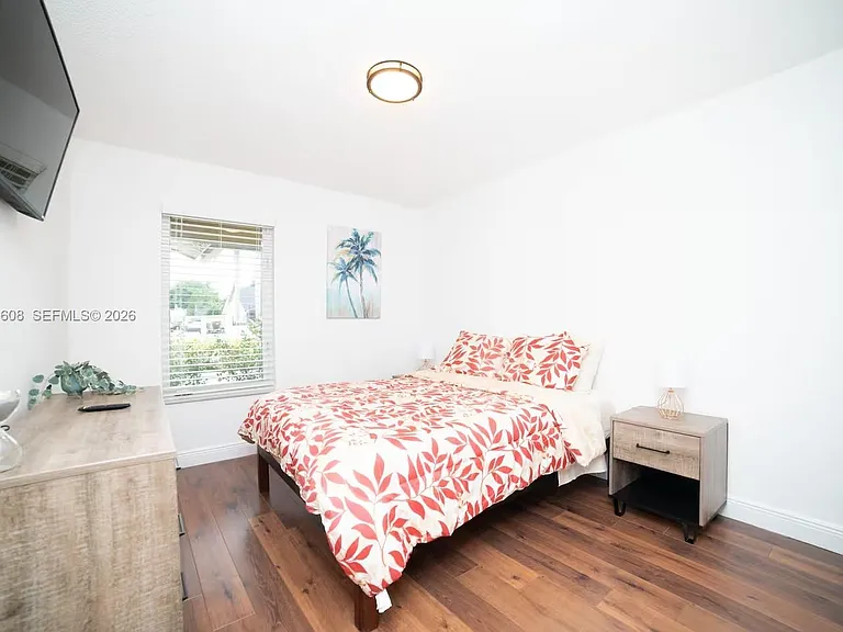 11931 SW 132nd Ave — Photo 11