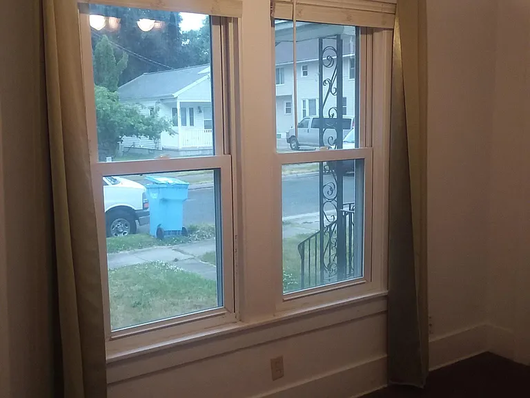 1020 Poxson Ave — Photo 20