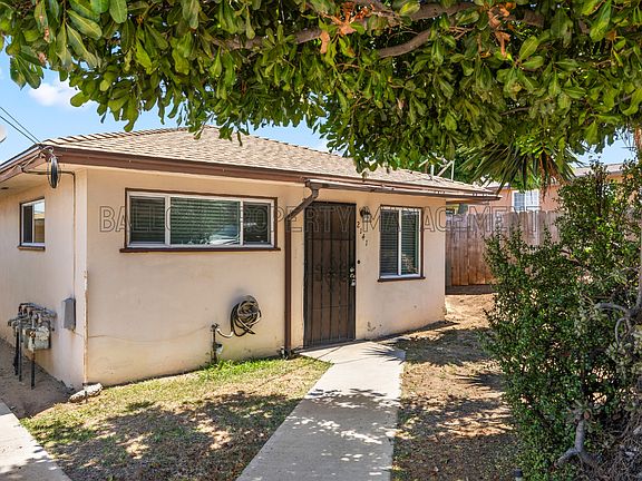 2nd image of 2141 E 16th St #2141