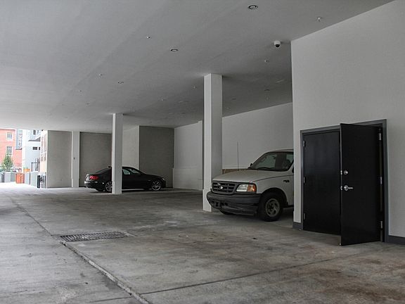 5th image of 820-24 N 3rd St Unit 305