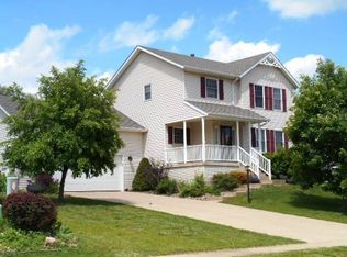 2844 W 44th St, Davenport, IA 52806
