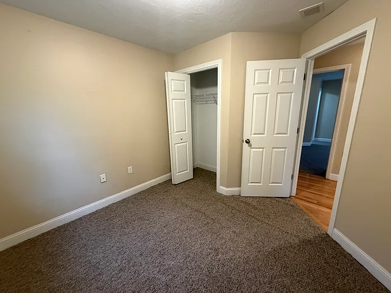 857 Temple St #B1 — Photo 12