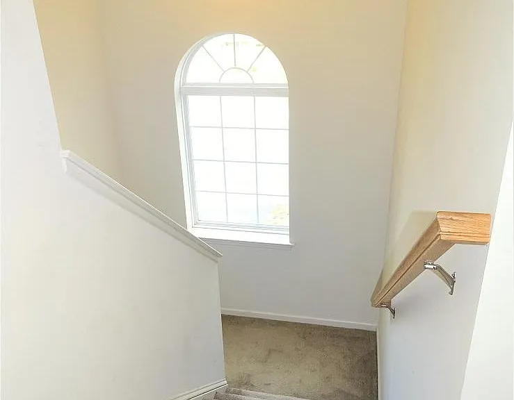 126 Wheatstone Ln — Photo 10