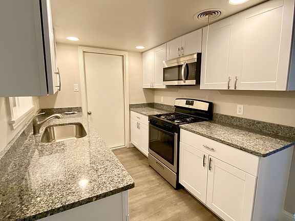 2nd image of 1102 Cerro Alto Dr
