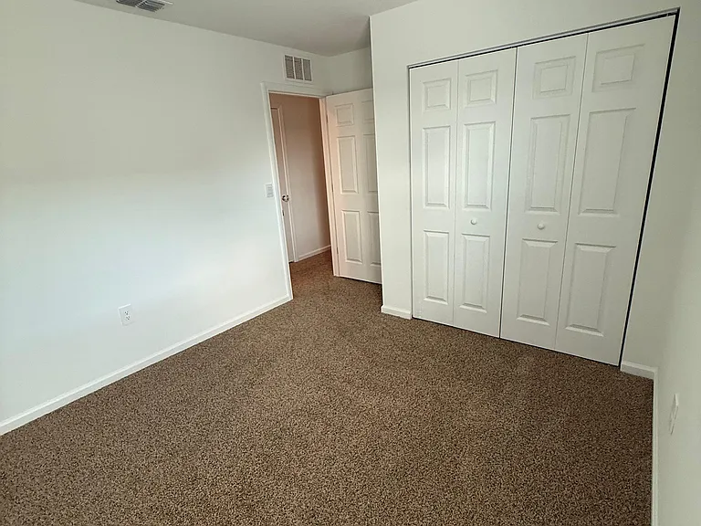 891 Rivertree Pl — Photo 12