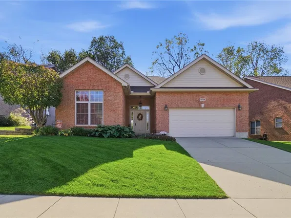 1668 Wimbledon Dr, Fairborn, OH 45324