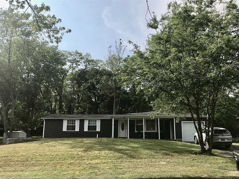 1st image of 100 University Heights Dr