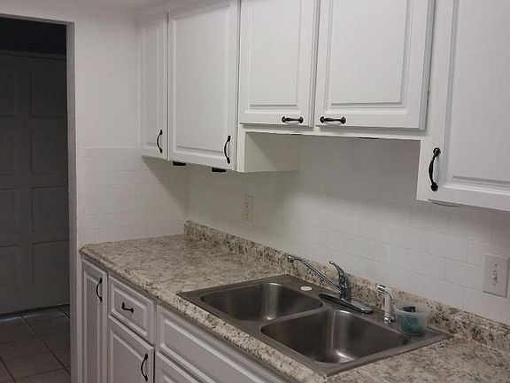 5th image of 731 W 115th Ave #1704