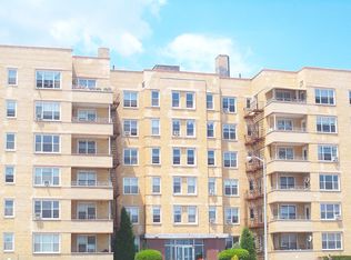 12116 Ocean Promenade APT 1K, Rockaway Park, NY 11694