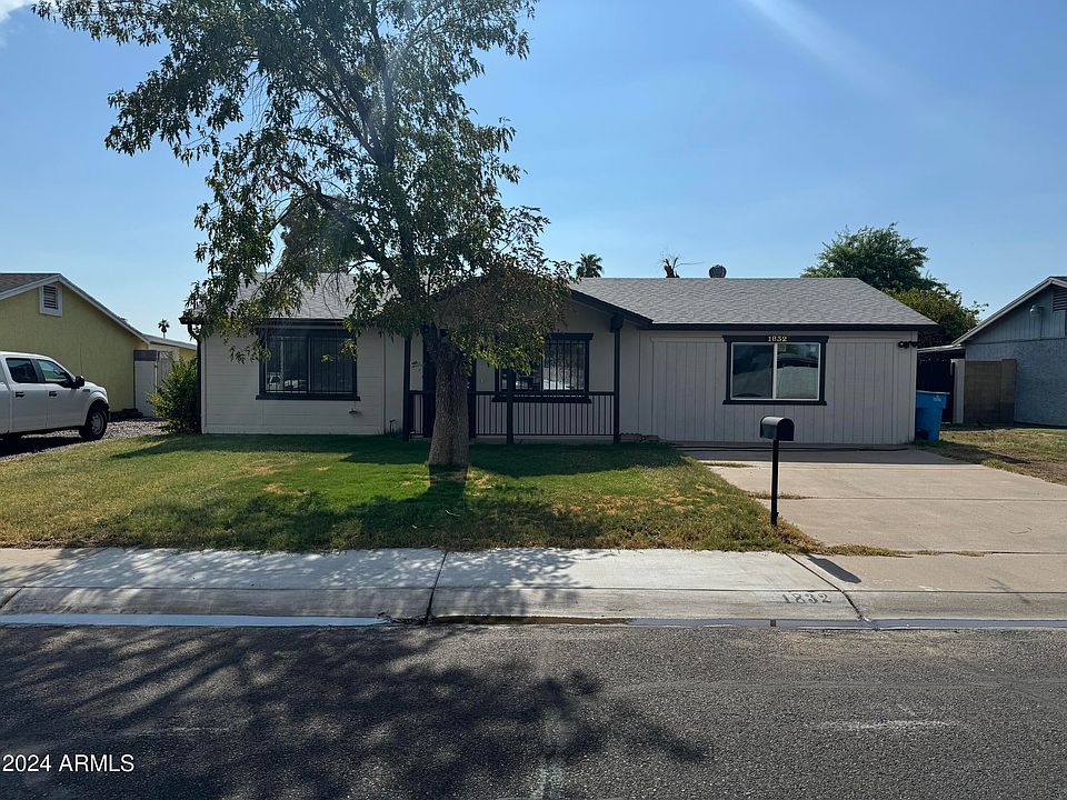 1st image of 1832 N 72ND Avenue