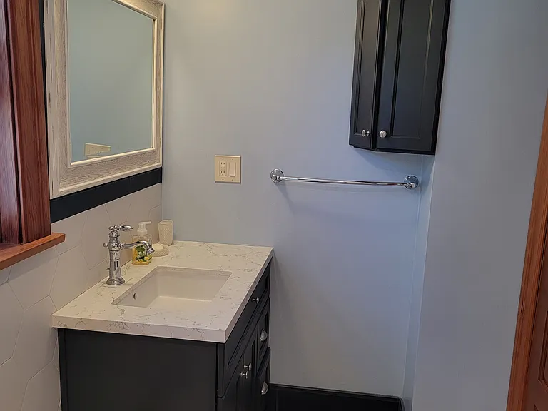 900 1/2 Lucile Ave — Photo 15
