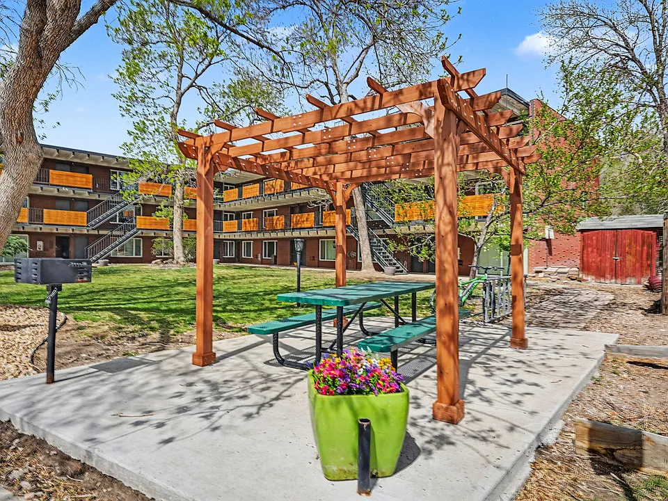 Golden Apartments