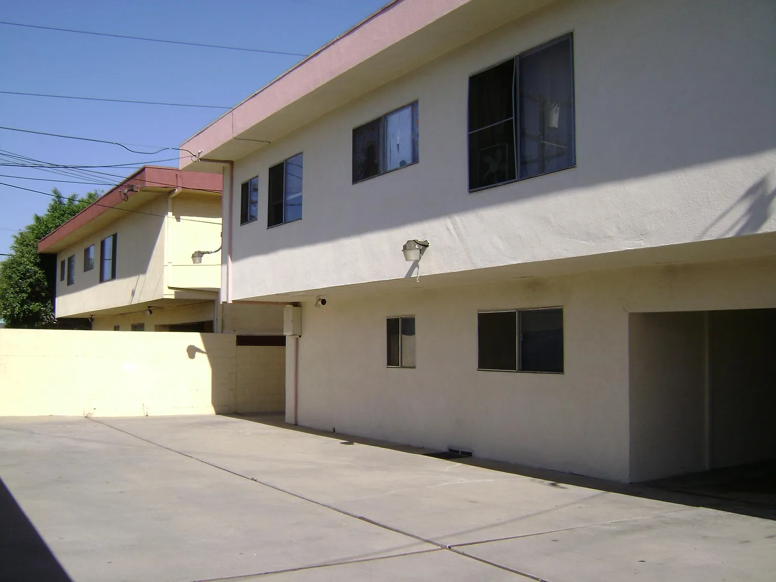 1 bed, 700 sqft, $1,750 — Photo 3