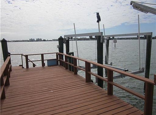 2nd image of 668 Boca Ciega Point Blvd S