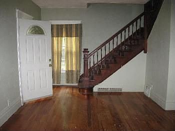 2nd image of 2911 Gilboa Ave