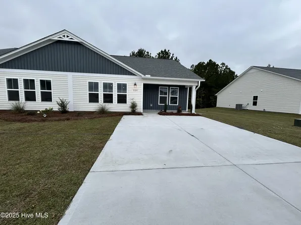 504 Cove Drive, Newport, NC 28570