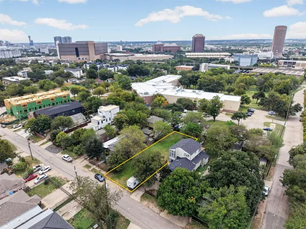 4533 Afton St, Dallas, TX 75219