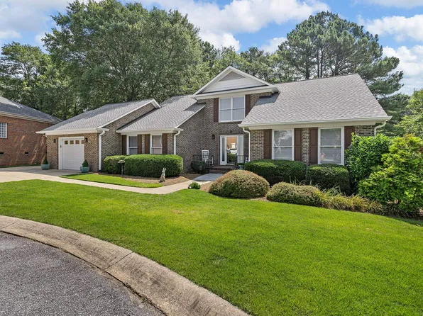 128 Country Club Ct, Spartanburg, SC 29302
