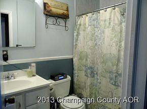5th image of 140 Wyandotte Dr #1