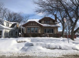 3900 Emerson Ave N, Minneapolis, MN 55412