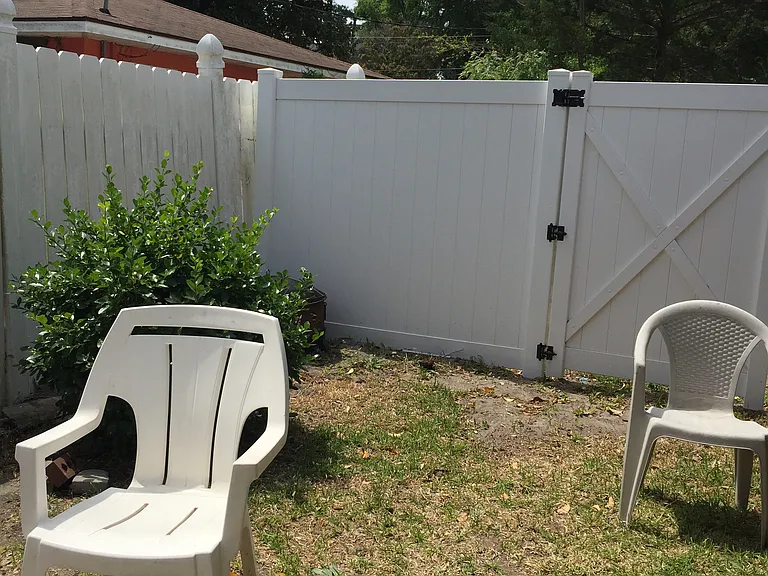 S Poplar Dr — Photo 22