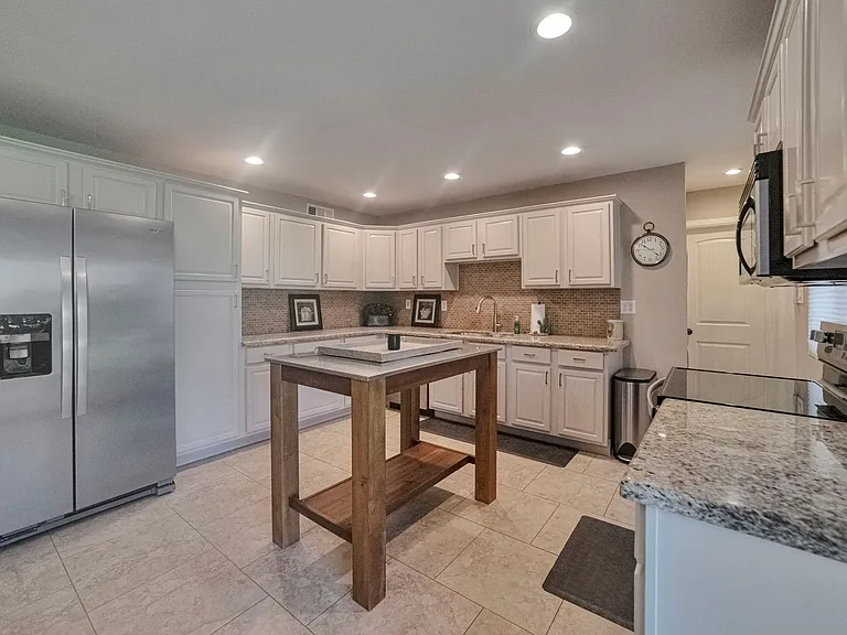 8737 E Plaza Ave — Photo 4