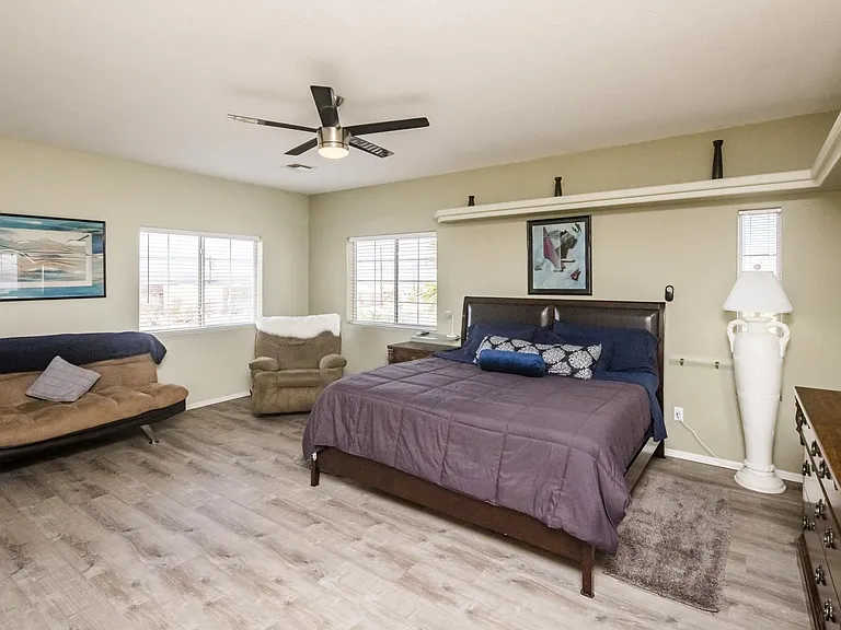 784 Cactus Dr — Photo 25