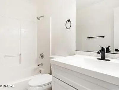 1140 Regency Dr #102 — Photo 11
