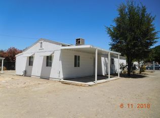 948 E Fresno St, Avenal, CA 93204