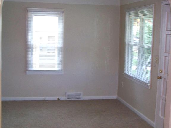 5th image of 94 Grove Park Ave