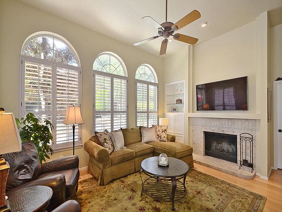 4th image of 2904 Etna Dr