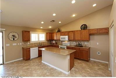 5th image of 43298 W Neely Dr