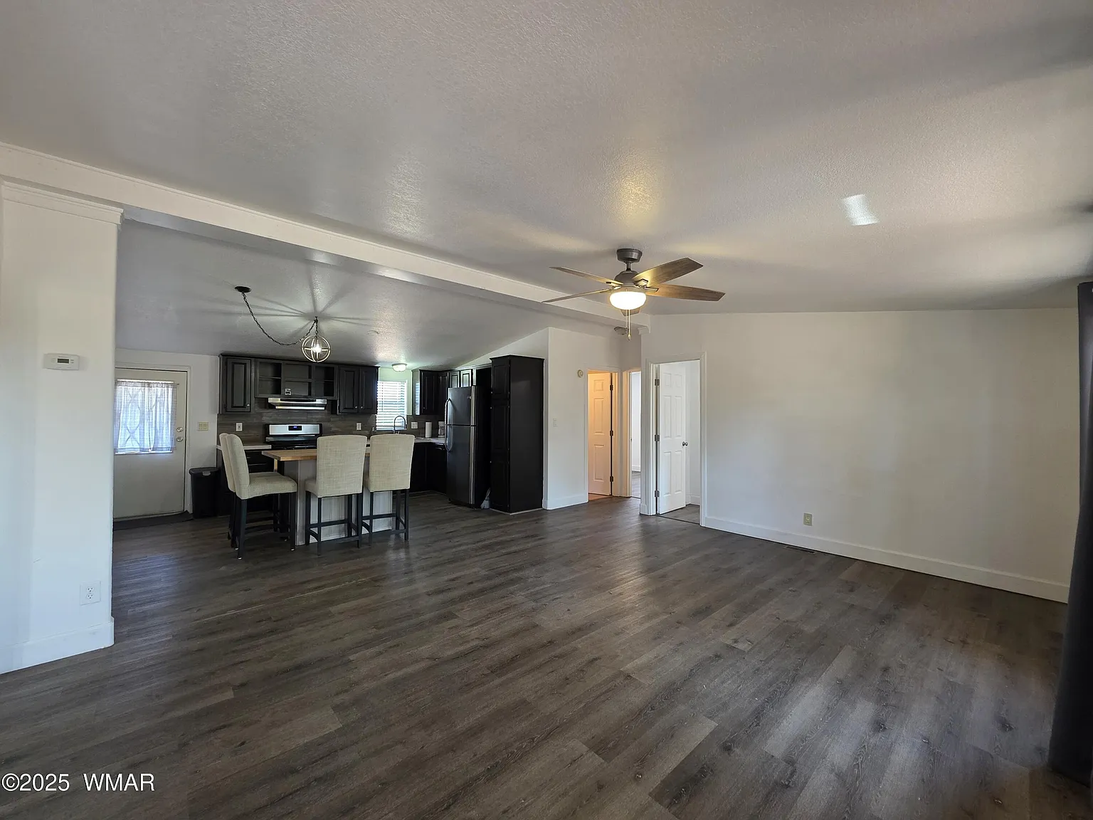 3 bed, 1232 sqft, $2,300 — Photo 1