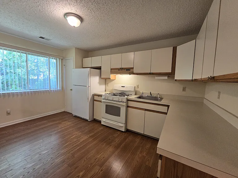 71 Drake Ln — Photo 19