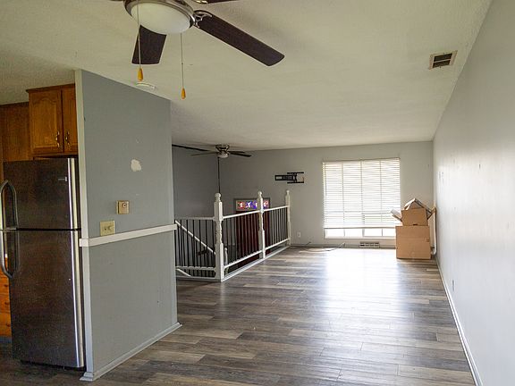 5th image of 2322 Aspen Ct