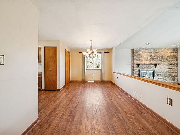 5th image of 519 Pamela Dr