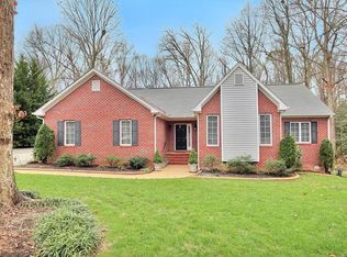 8125 Stiles Rd, North Chesterfield, VA 23235