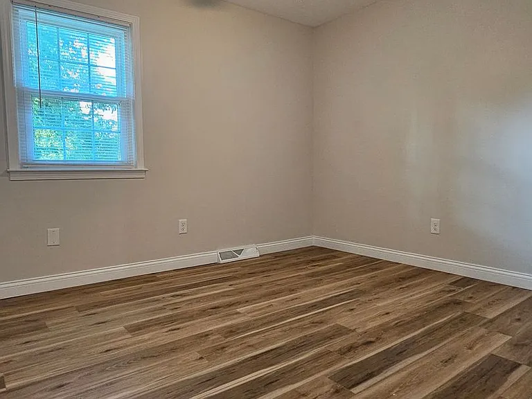 395 W Crocus Dr — Photo 25