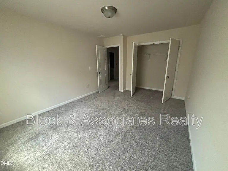 268 Abbots Mill Dr — Photo 6