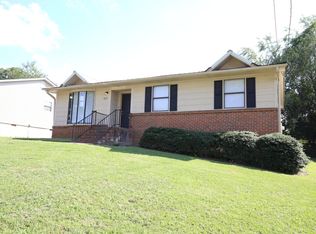 517 Oak Crest Dr, Birmingham, AL 35214