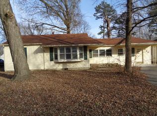 130 S Denton St, Centralia, MO 65240