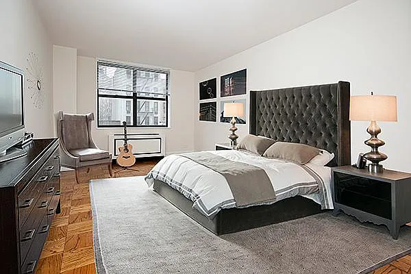 Rented by Keller Williams NYC | media 14