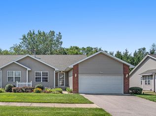 803 Strawberry Valley Ave NW #93, Comstock Park, MI 49321