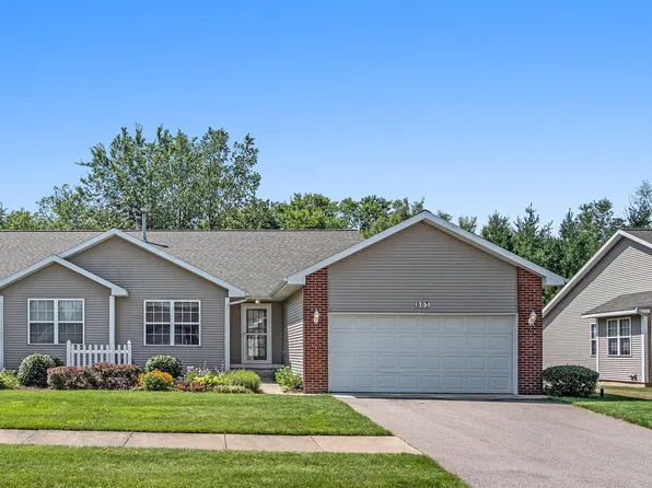 803 Strawberry Valley Ave NW #93, Comstock Park, MI 49321