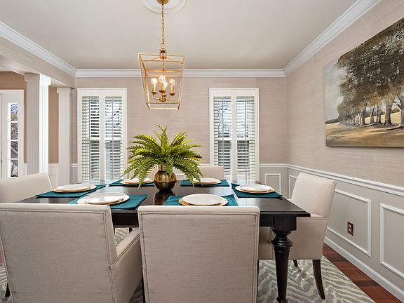 5th image of 12201 Sunny Terrace Dr