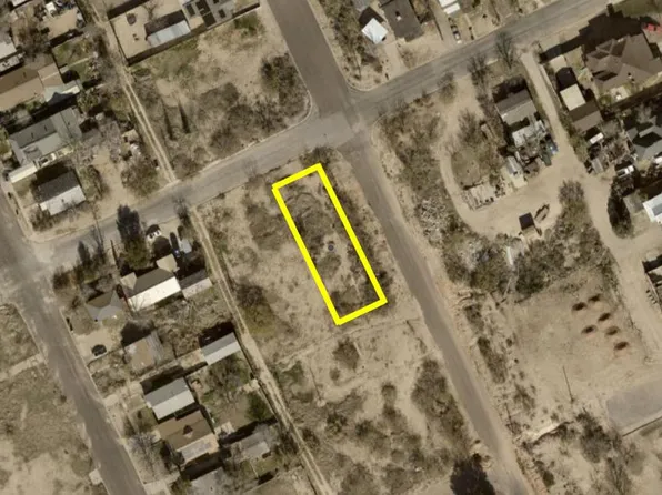 501 W 8th St, Big Spring, TX 79720
