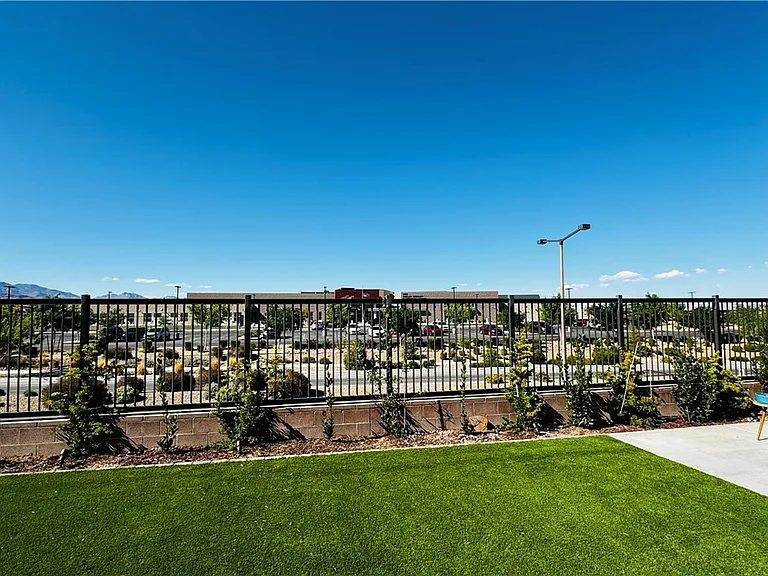 9836 Starlight Ridge Ave — Photo 48