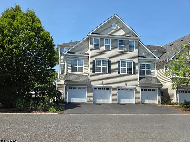3 Liberty Way — Photo 2